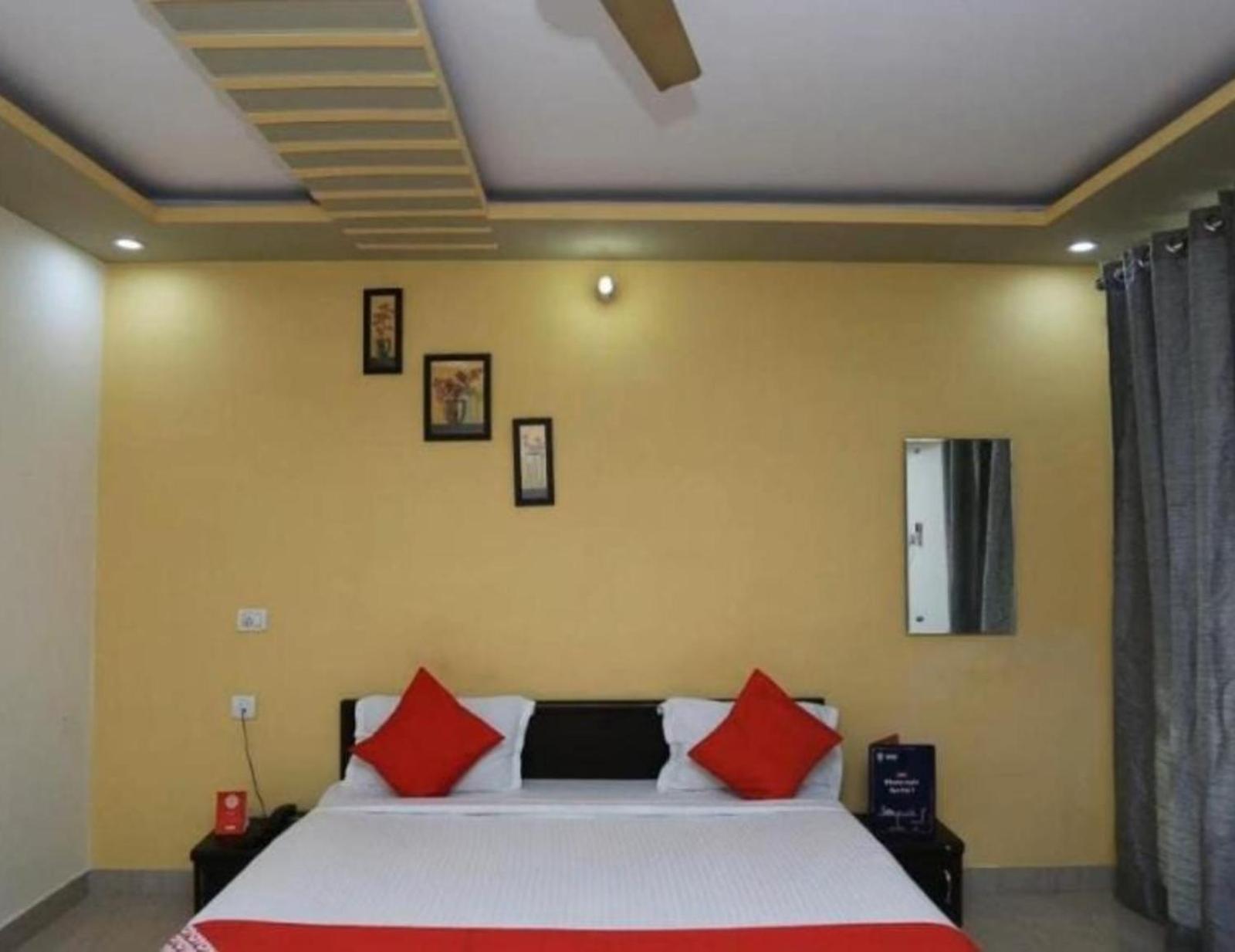Hotel S K Palace Lucknow , Best Hotel In Lucknow , Hotel In Transport Nagar Lucknow ,Budget Hotels In Lucknow Exterior photo